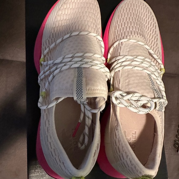 Sorel shoes for Women - Picture 3 of 6